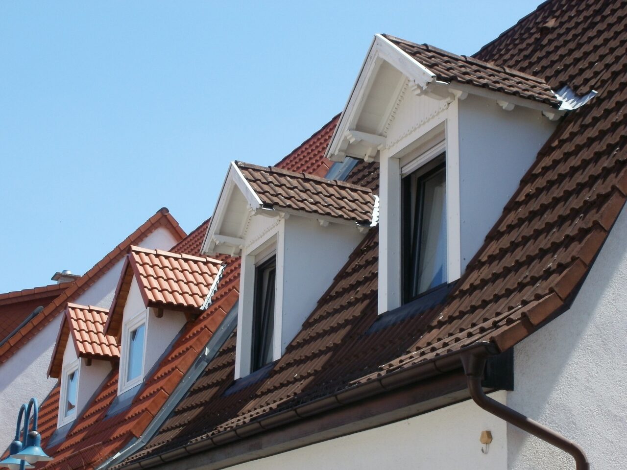 installation fenetre de toit Sainte-Maxime 83120 artisan couvreur Sainte-Maxime 83120